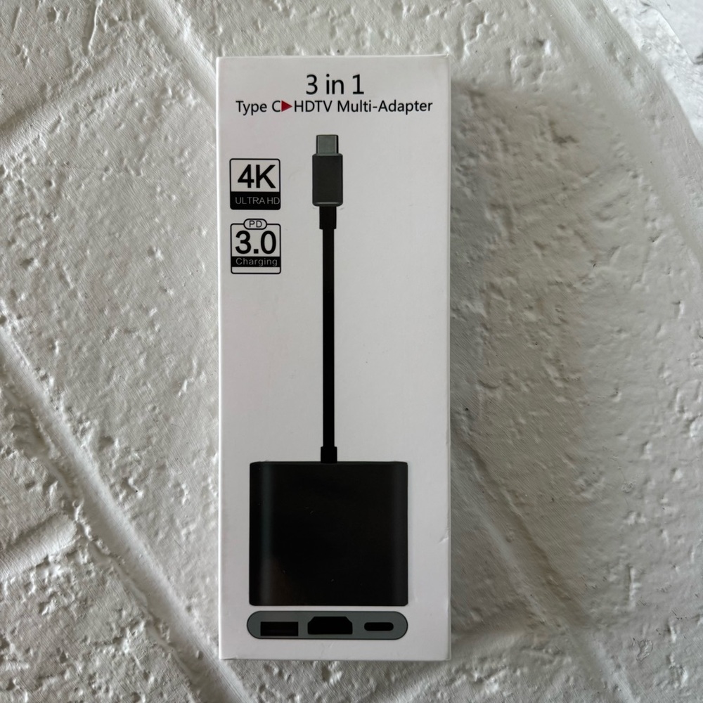 [NWT] Best Buy 3-in-1 Mutli-Adapter